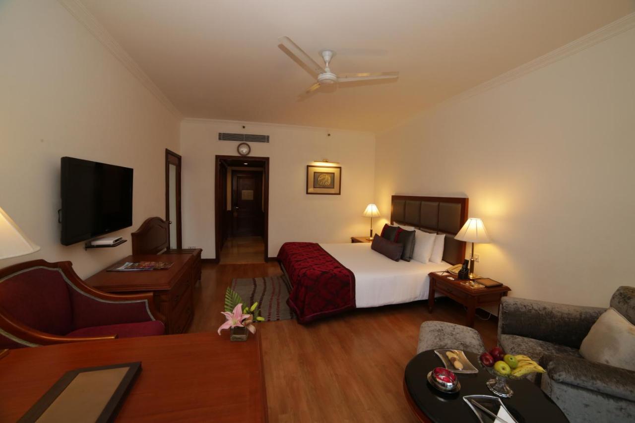 Jaypee Palace Hotel Agra  Esterno foto